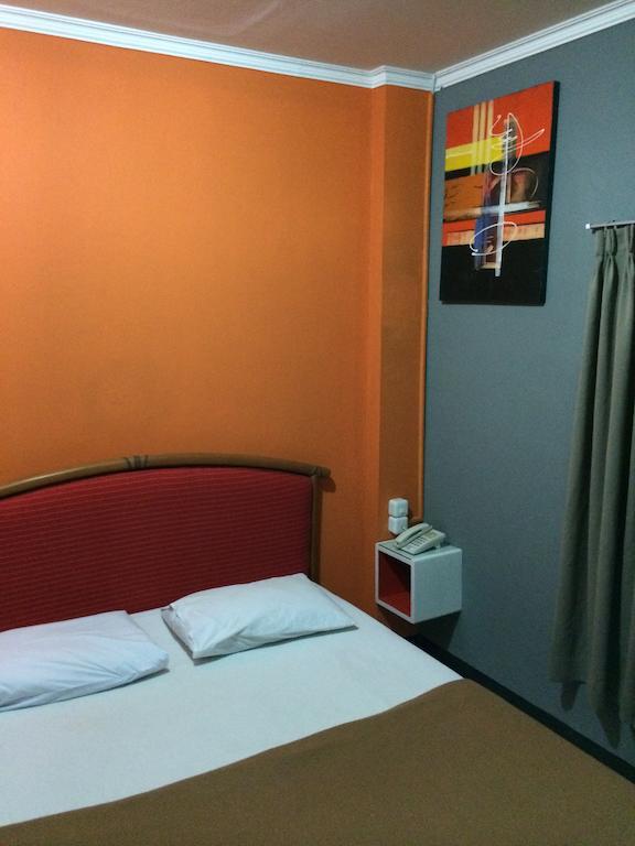 Hollywood Hotel Cakarta Dış mekan fotoğraf